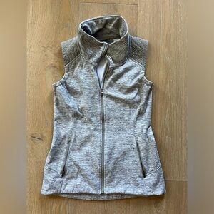 Athleta grey vest size medium